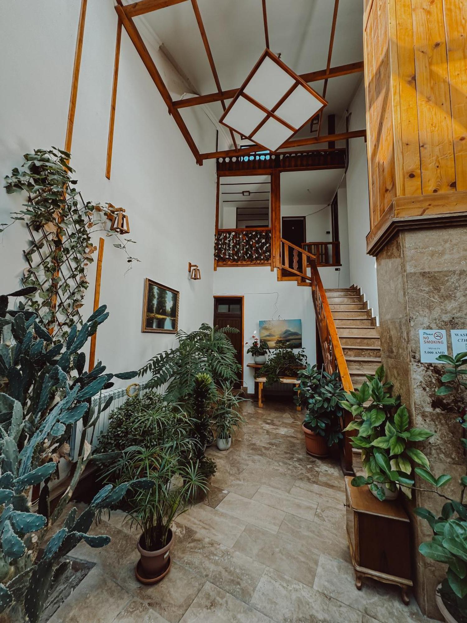 Yerevan Hotel المظهر الخارجي الصورة