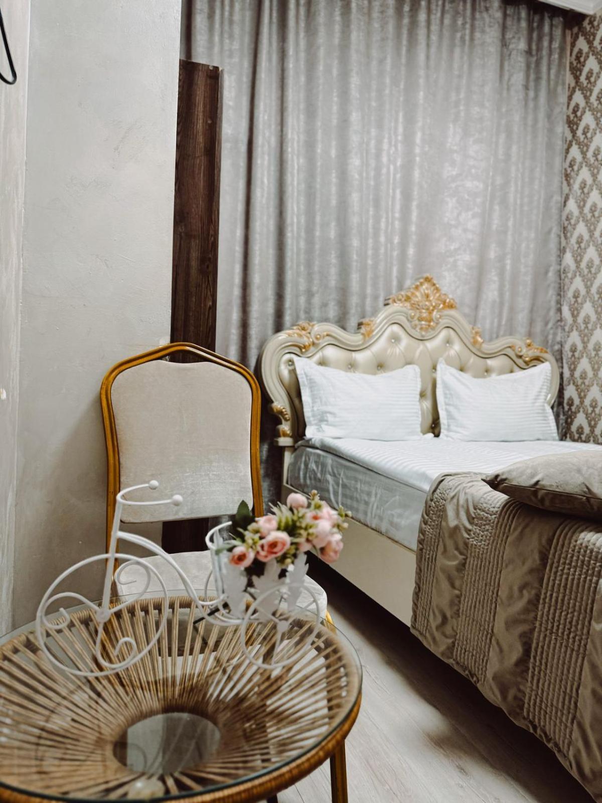 Yerevan Hotel الغرفة الصورة